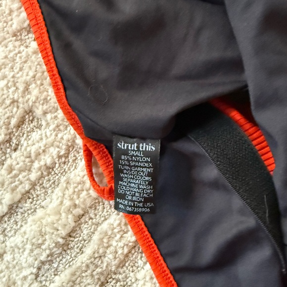 Strut-This Red Ribbed Active Cami - Picture 3 of 4